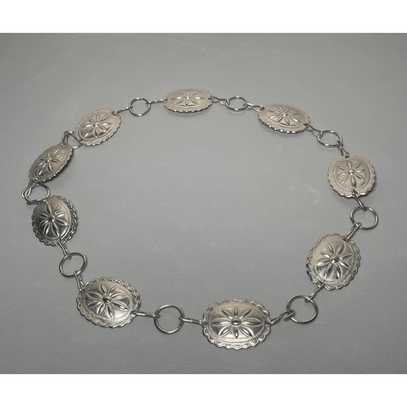 Southwestern Concho Women\'s Belt Stamped Flower Design Silver Tone Metal main image 4